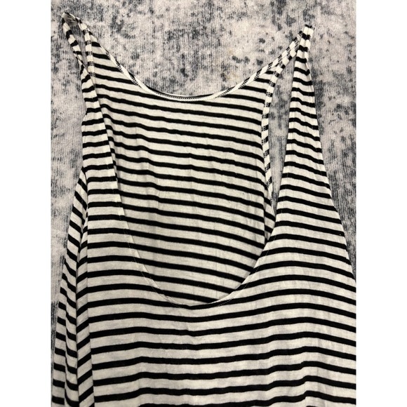 Striped Tank Top Sleeveless Casual Basic Black White - Picture 4 of 4
